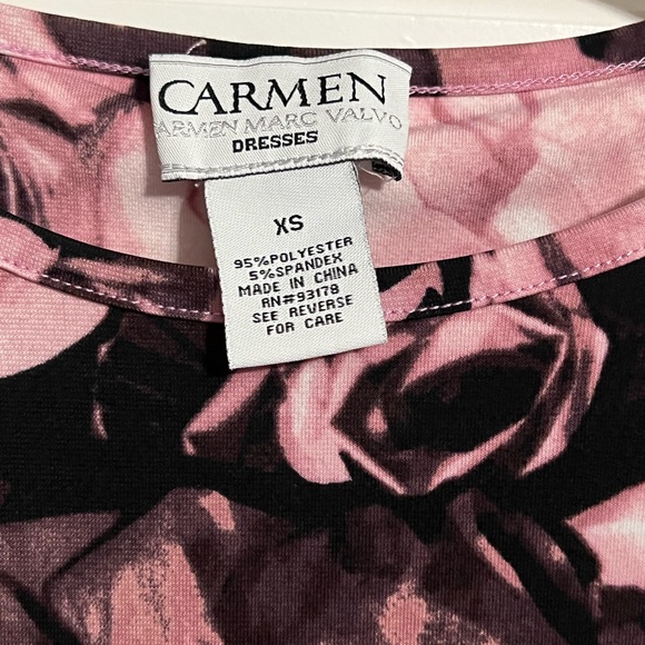 Dress bundle of 4 - Picture 16 of 16